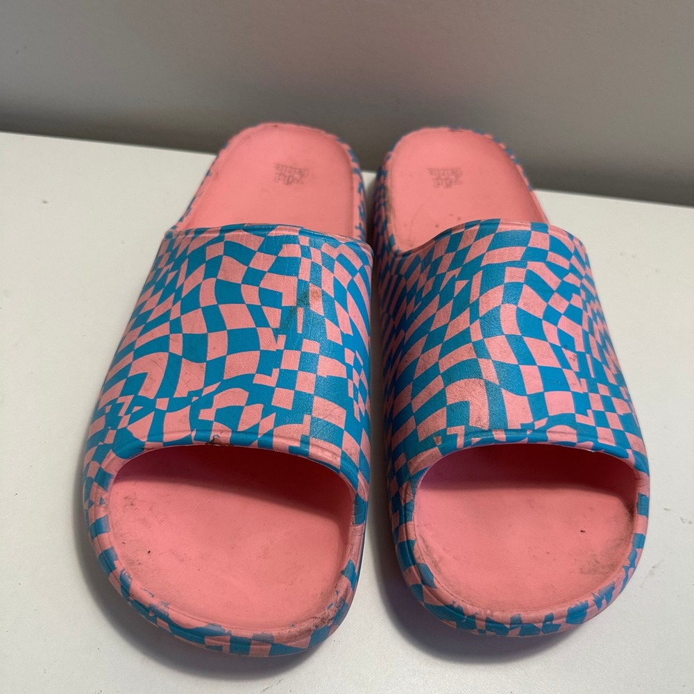 Wild Fable Checkerboard‎ Slides Sandals Women's Size 9 Pink Blue Casual